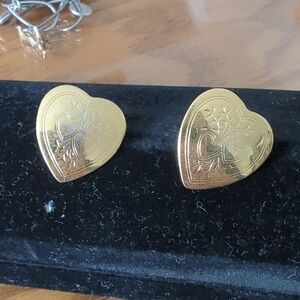 Vintage Gold Heart Earrings
